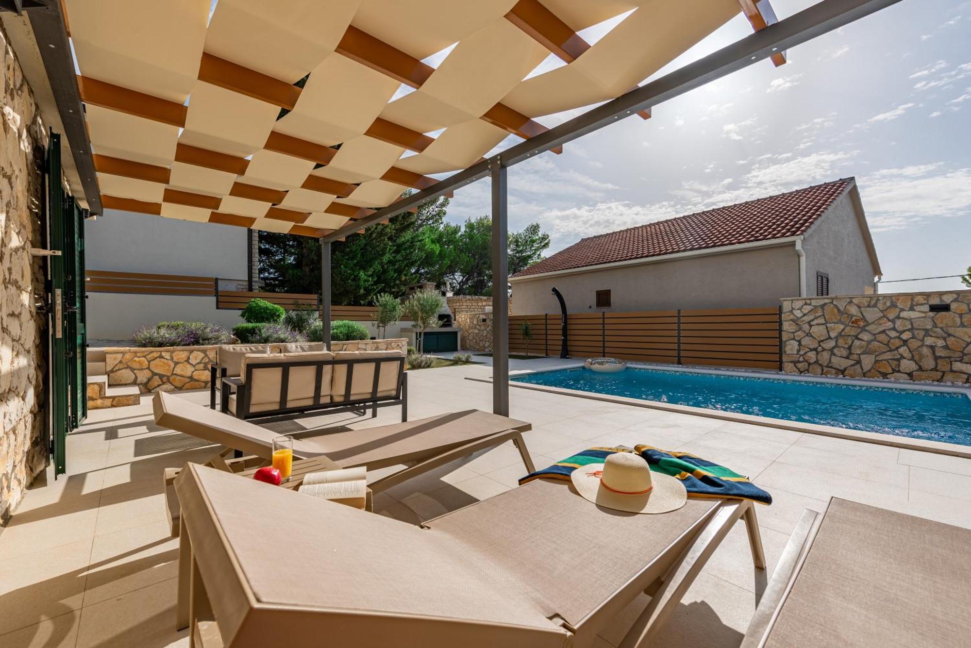 Dalmor Holiday House Rovanjska Exterior photo